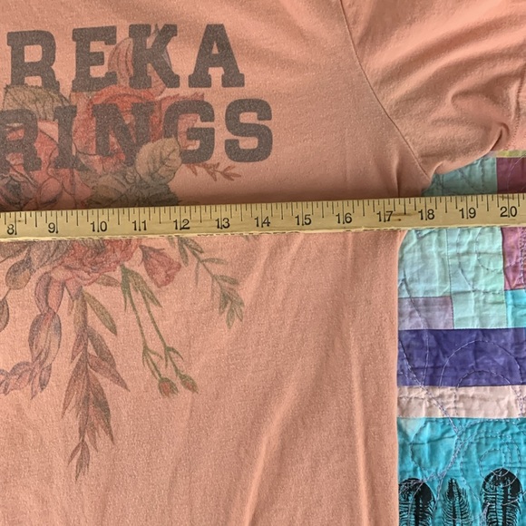Canvas Women’s Medium Eureka Springs Tee - Picture 5 of 6